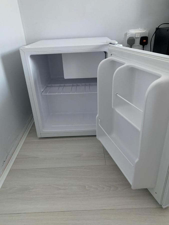 Double Room Bentilee Bucknall  Экстерьер фото